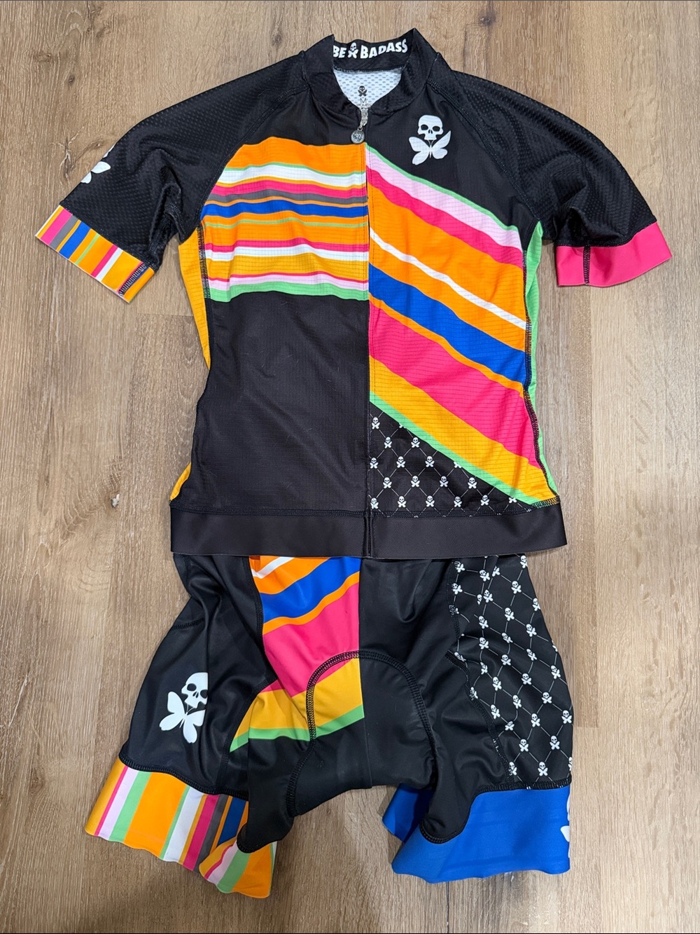 Betty Designs Color Block Cycling Jersey & Bibs | Medium 🖤🧡💙🩷💚🚴‍♀️